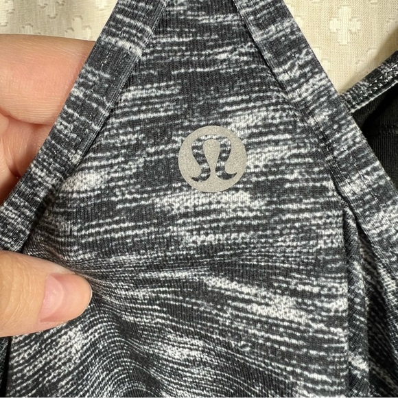 Lululemon Black Space Dye Power Y Racerback Tank Top - Picture 4 of 5